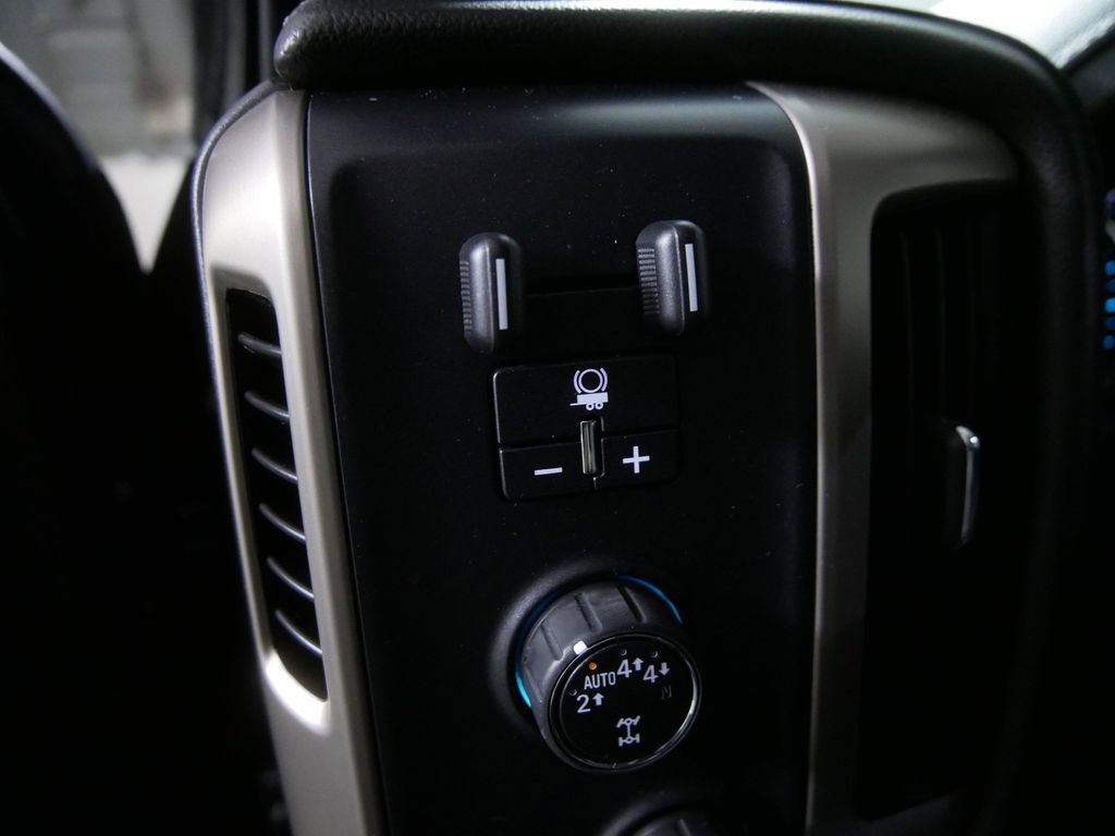 Used 2018 GMC Sierra 1500 Denali w/ Denali Ultimate Package image 18