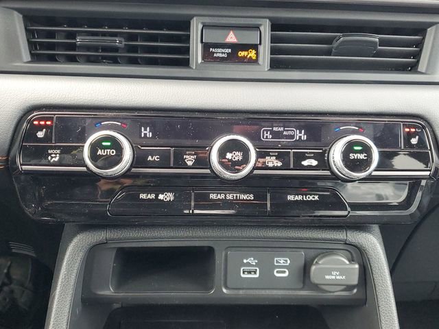 New 2025 Honda Pilot TrailSport image 24