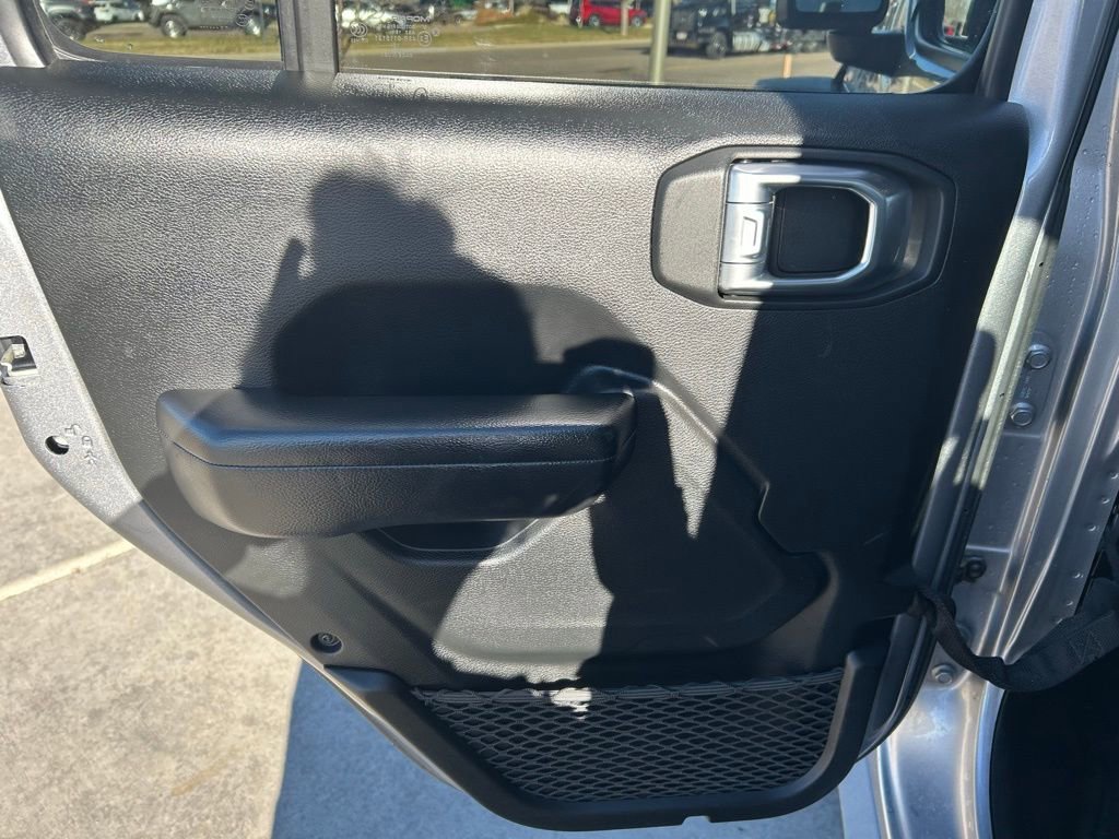 Used 2020 Jeep Gladiator Rubicon image 26