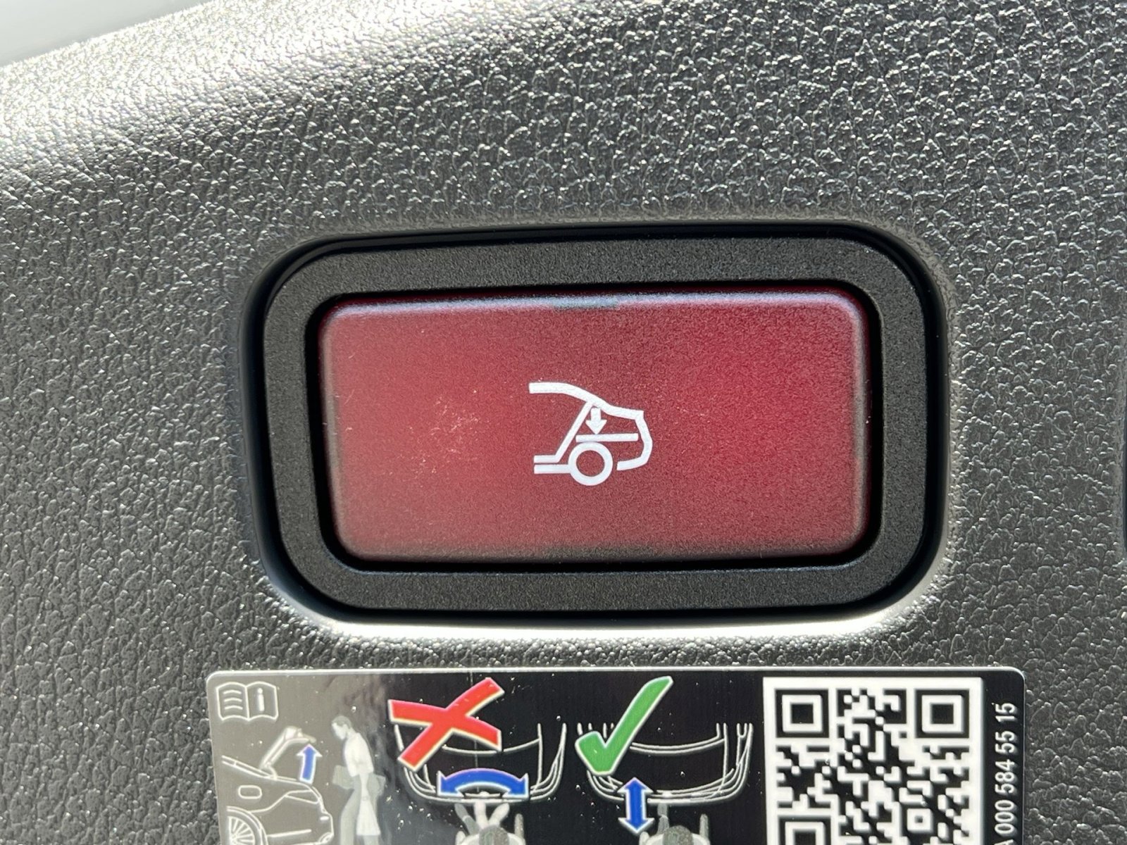 New 2026 Mercedes-Benz CLE 53 AMG 4MATIC Cabriolet image 25