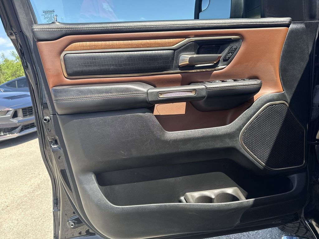 Used 2021 RAM 1500 Limited AWD/4WD image 10