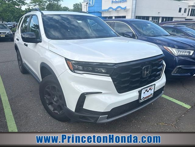 Used 2023 Honda Pilot TrailSport