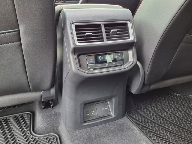 Used 2025 Volkswagen Atlas Peak Edition SE AWD/4WD image 77