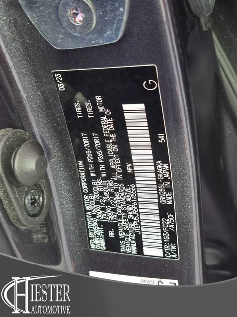 Used 2023 Toyota 4Runner TRD Off-Road AWD/4WD image 36