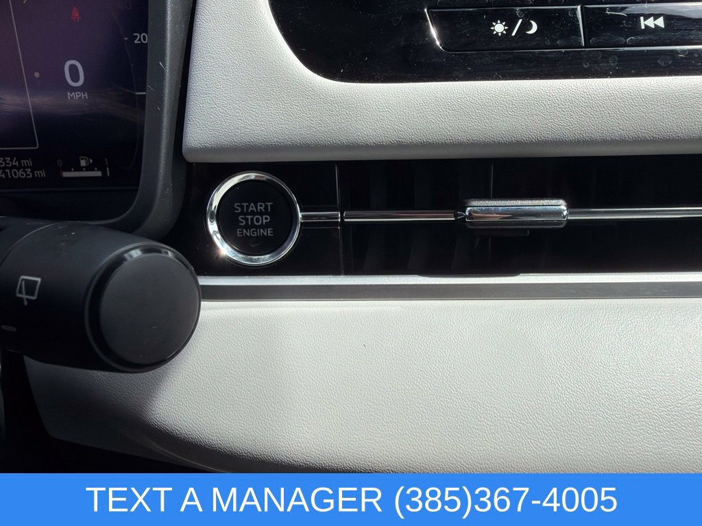 Used 2025 Mitsubishi Outlander SEL AWD/4WD image 29