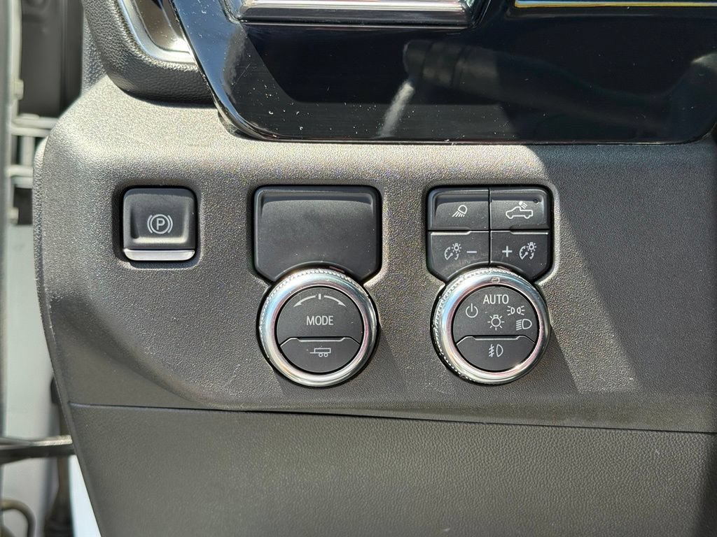 Used 2025 GMC Sierra 1500 SLT RWD image 28