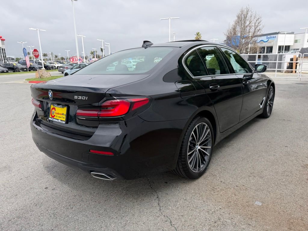 Used 2023 BMW 530i w/ Convenience Package RWD image 6