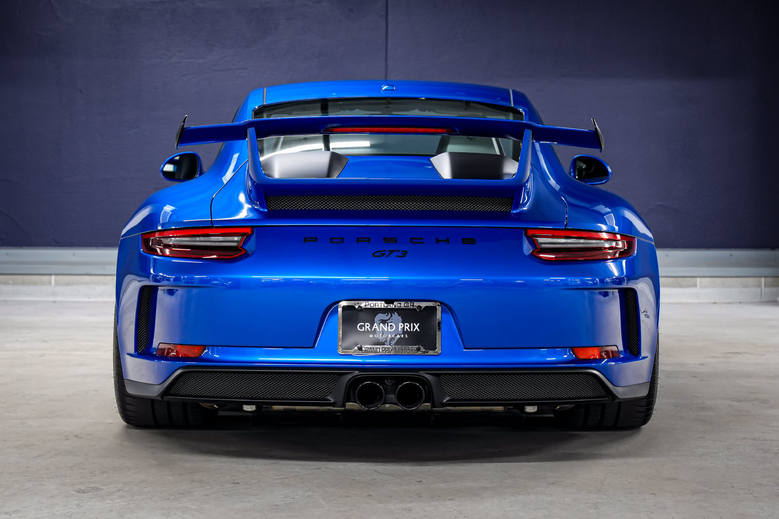 Used 2018 Porsche 911 GT3 RWD image 4