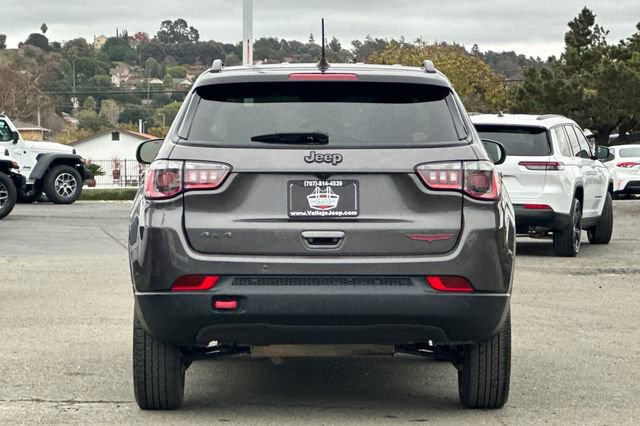 Used 2023 Jeep Compass Trailhawk image 5