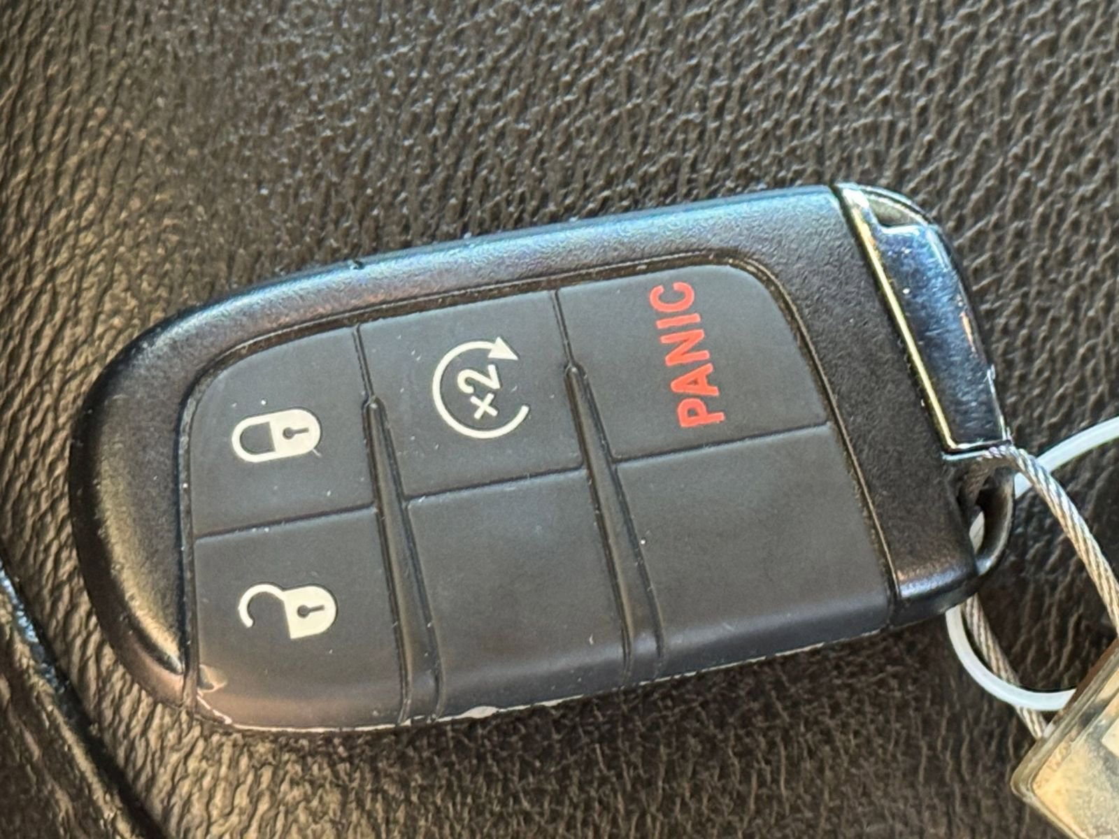 Used 2025 Jeep Compass Limited AWD/4WD image 25