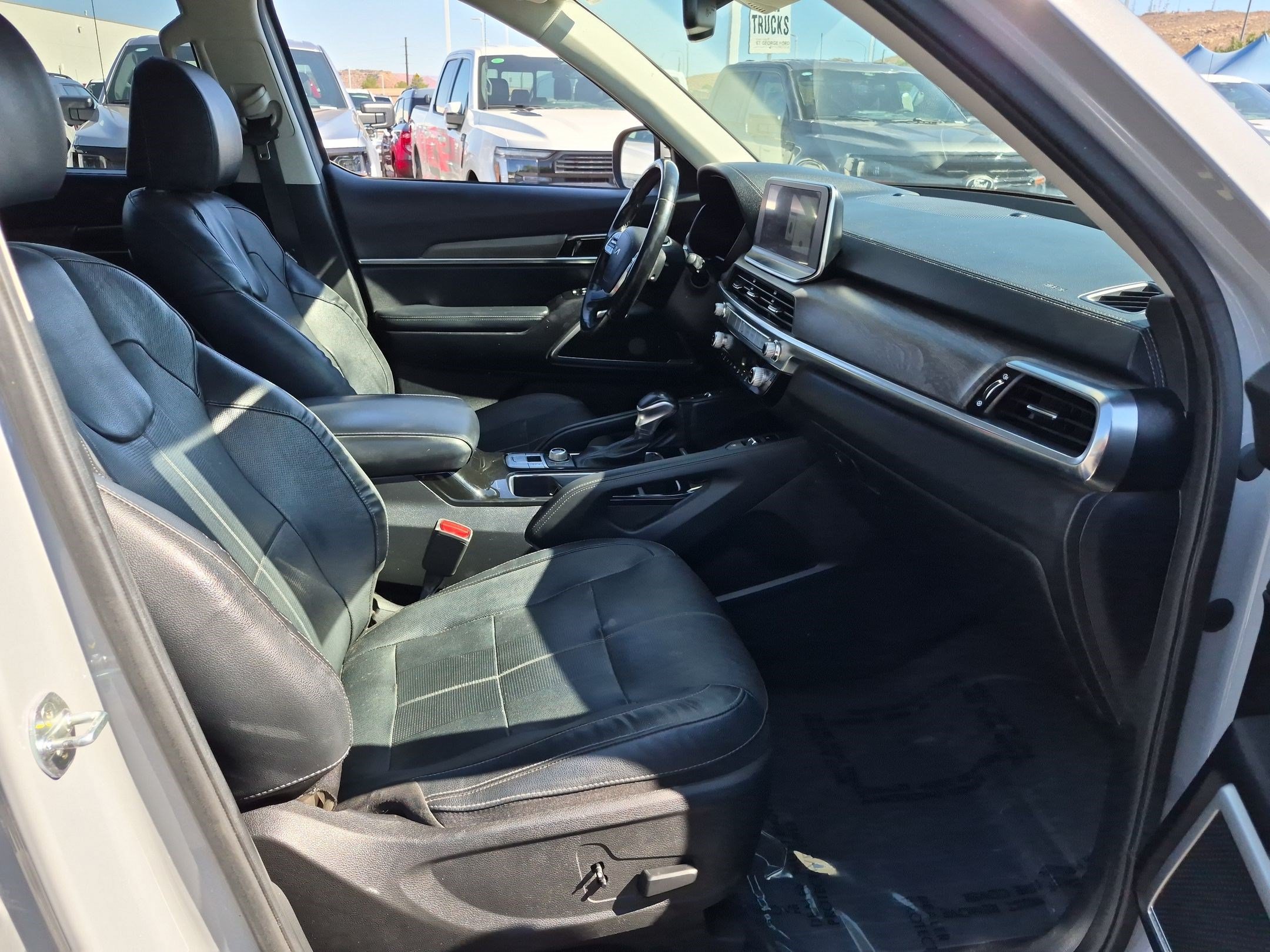Used 2022 Kia Telluride EX w/ EX Premium Package AWD/4WD image 32