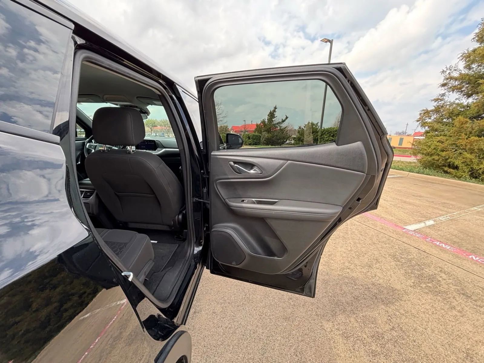 Used 2022 Chevrolet Blazer LT FWD image 16