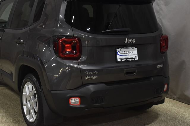 Certified 2021 Jeep Renegade Latitude w/ Luxury Group I AWD/4WD image 9
