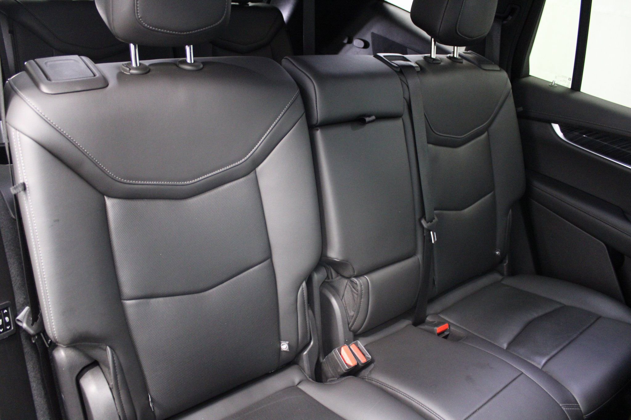 Used 2023 Cadillac XT6 Premium Luxury image 31