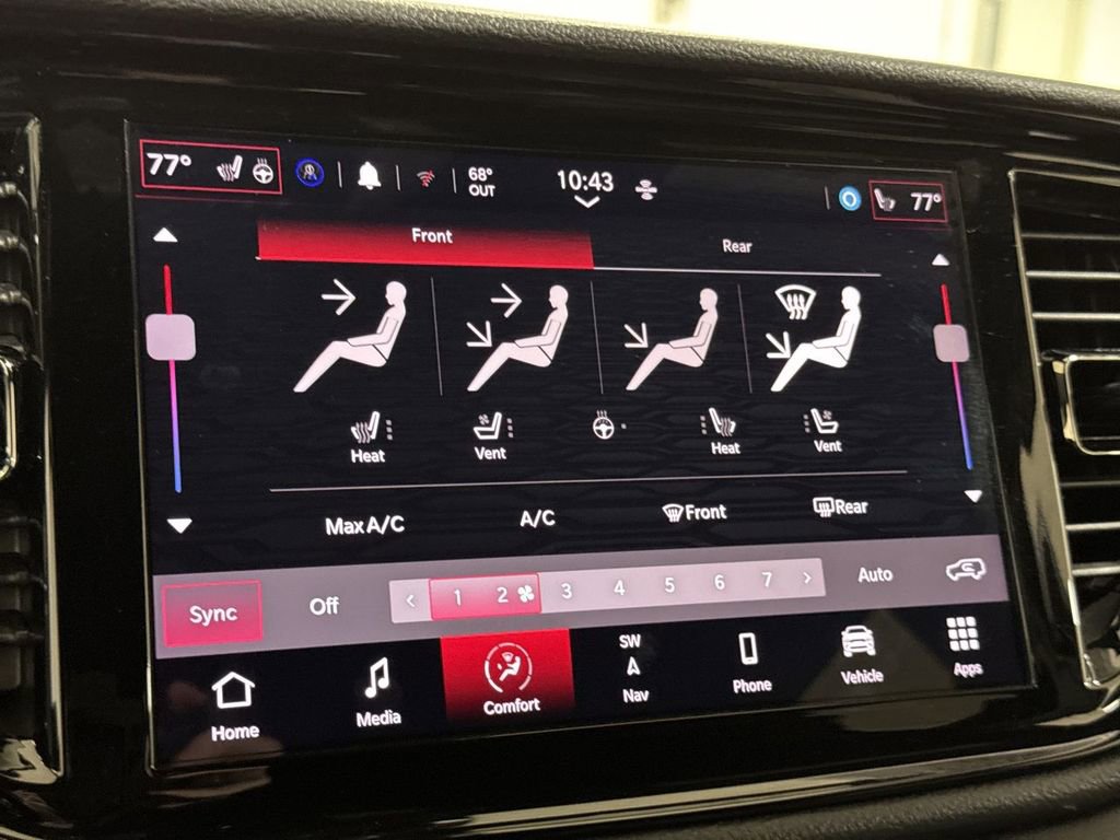 Used 2024 Dodge Durango GT AWD/4WD image 17