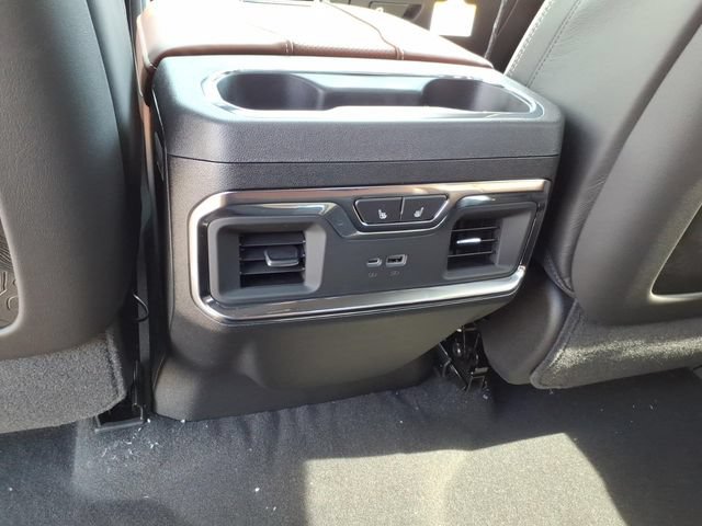 New 2026 GMC Sierra 2500 Denali Ultimate w/ Max Trailering Package AWD/4WD image 17