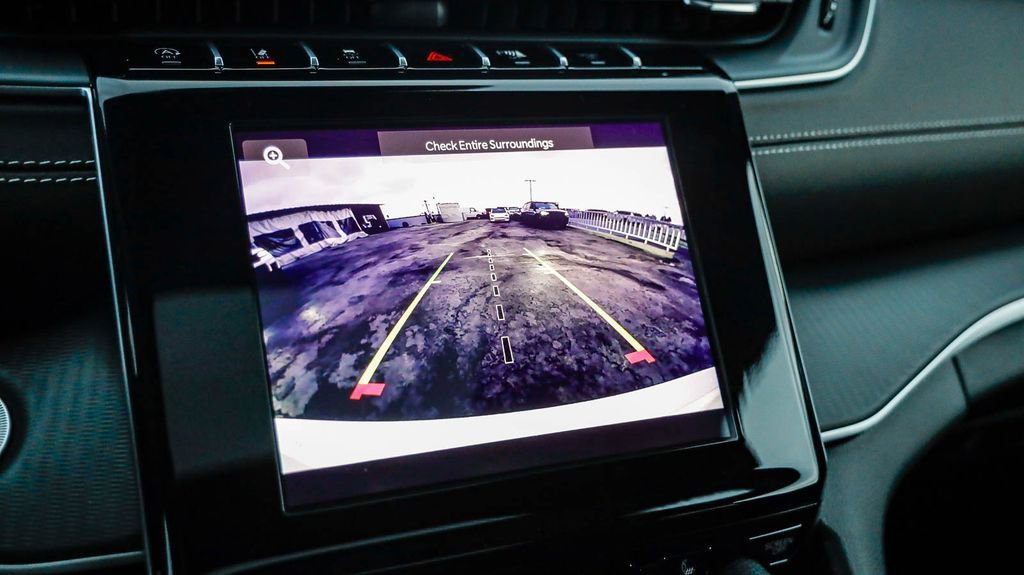 New 2025 Jeep Grand Cherokee L Laredo w/ Luxury Tech Group I image 26