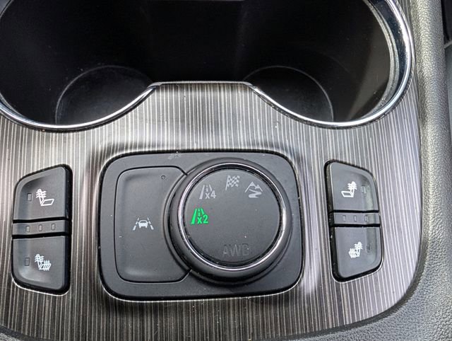 Used 2023 GMC Acadia SLT image 26