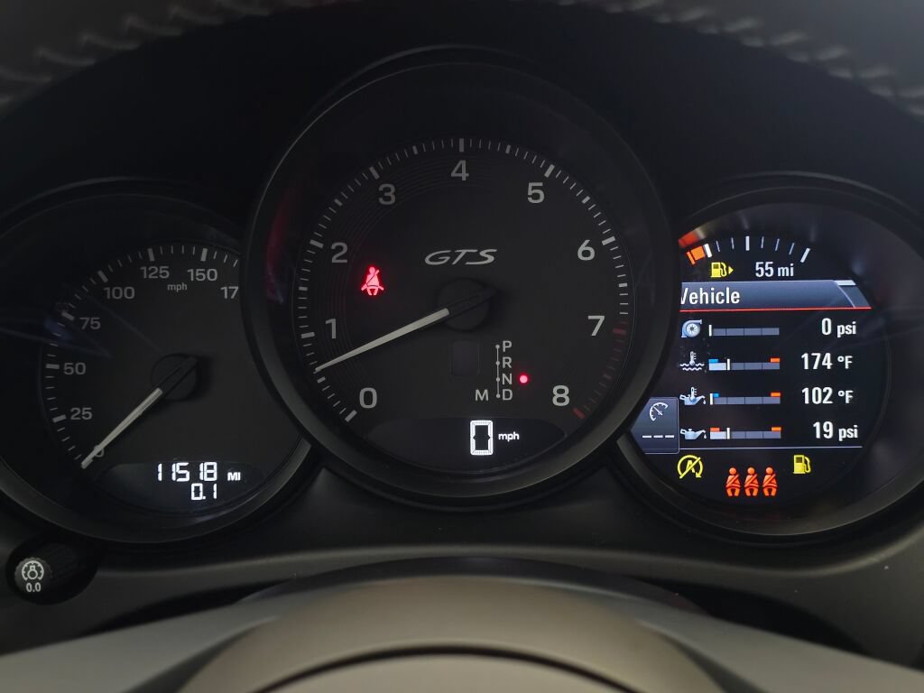 Certified 2024 Porsche Macan GTS w/ Premium Plus Package AWD/4WD image 40