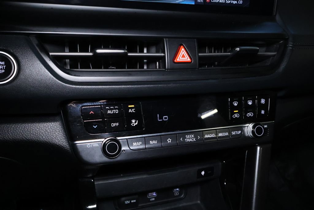 Used 2024 Kia Seltos SX w/ SX Sunroof Package image 32