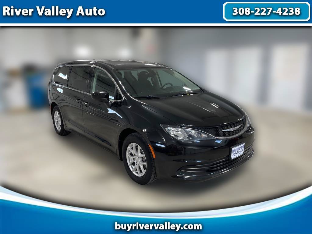 Used 2017 Chrysler Pacifica Touring