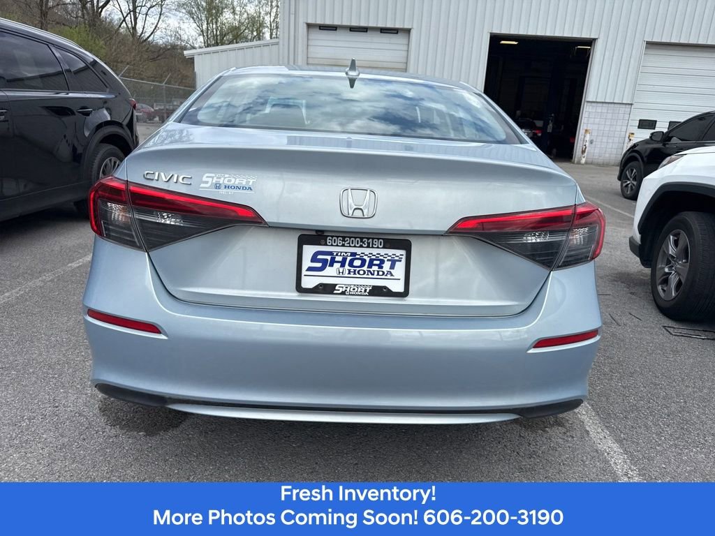 Used 2023 Honda Civic EX image 7