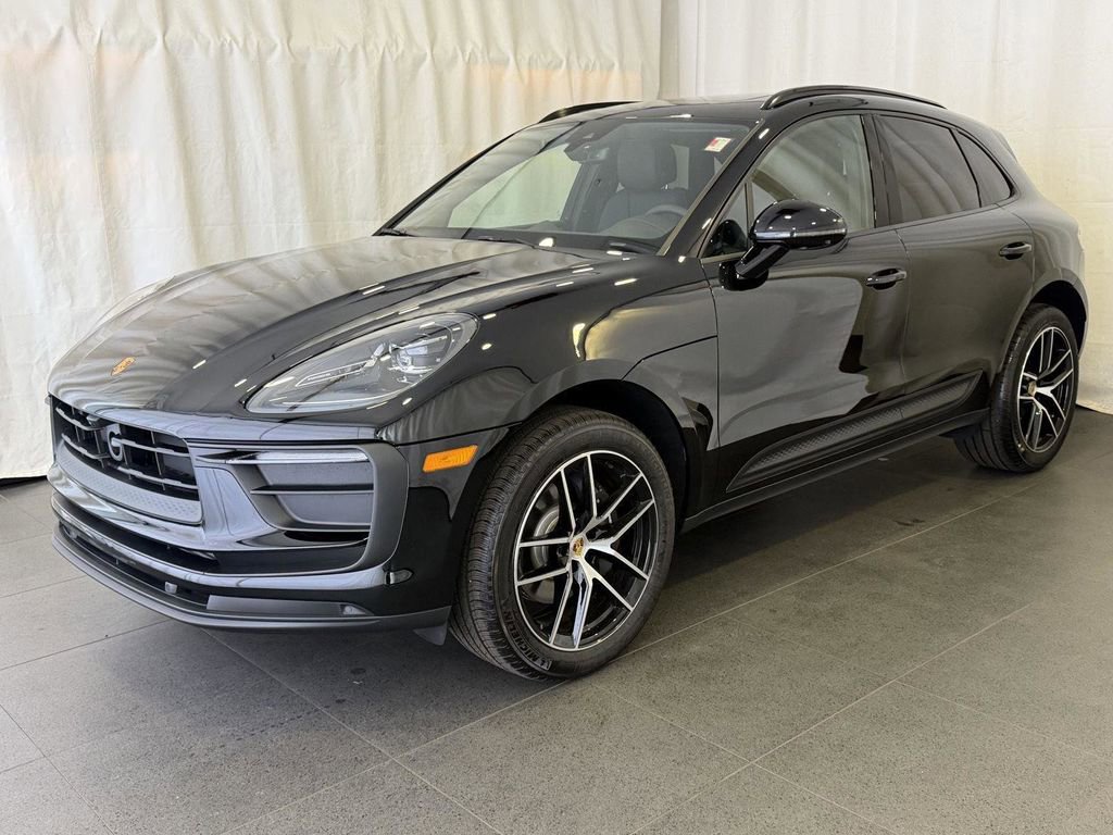New 2026 Porsche Macan AWD/4WD image 1