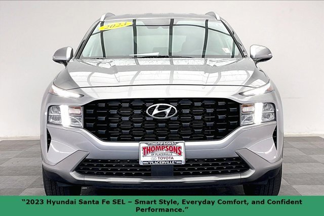 Used 2023 Hyundai Santa Fe SEL image 2
