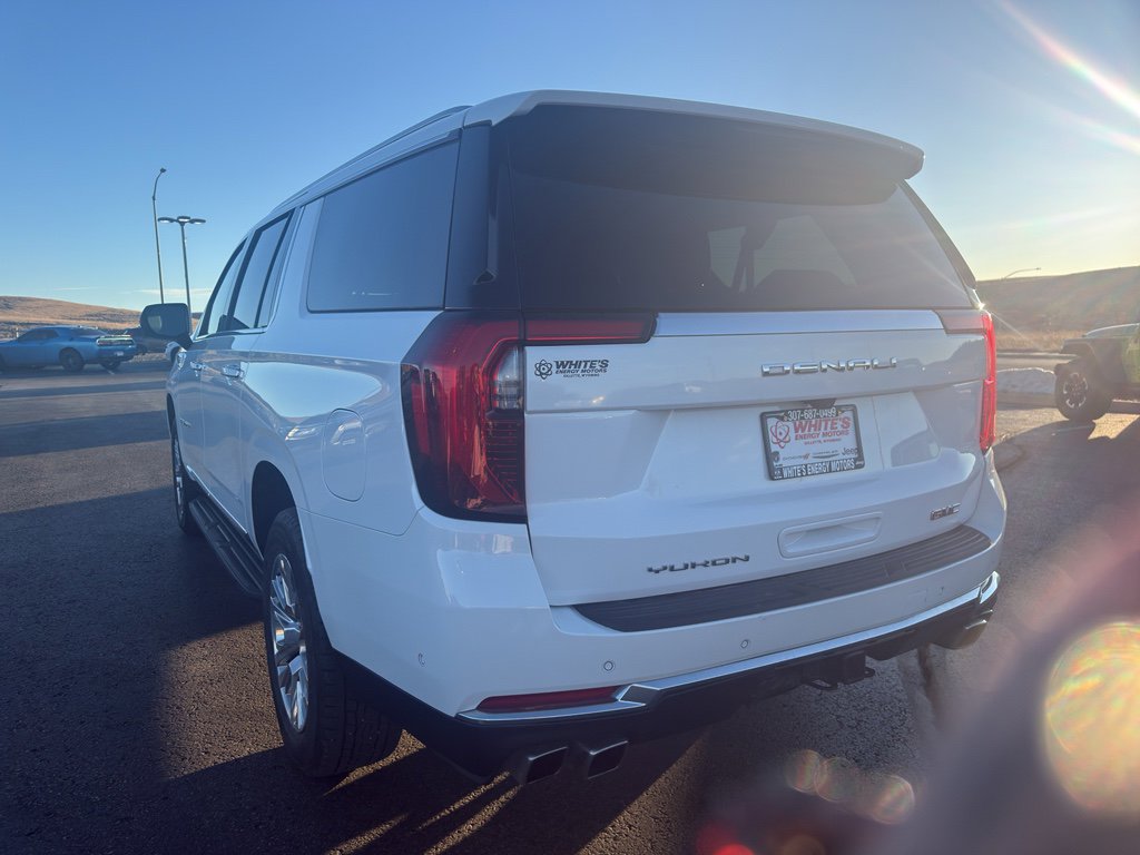 Used 2025 GMC Yukon XL Denali image 7
