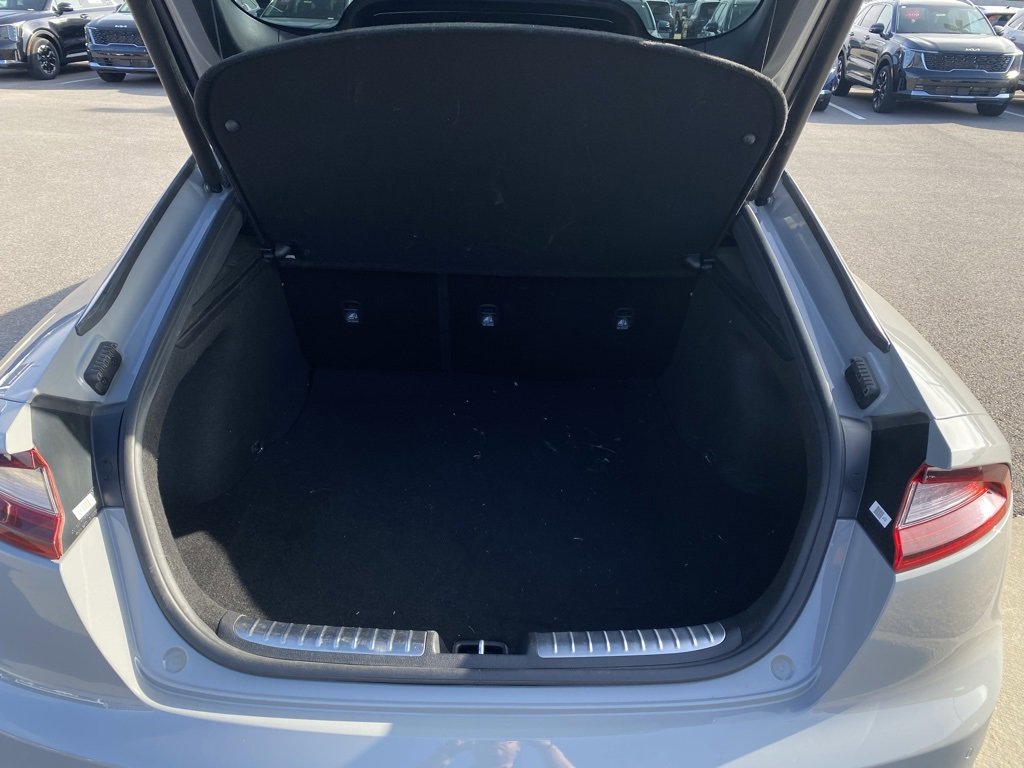 Used 2021 Kia Stinger GT2 image 28