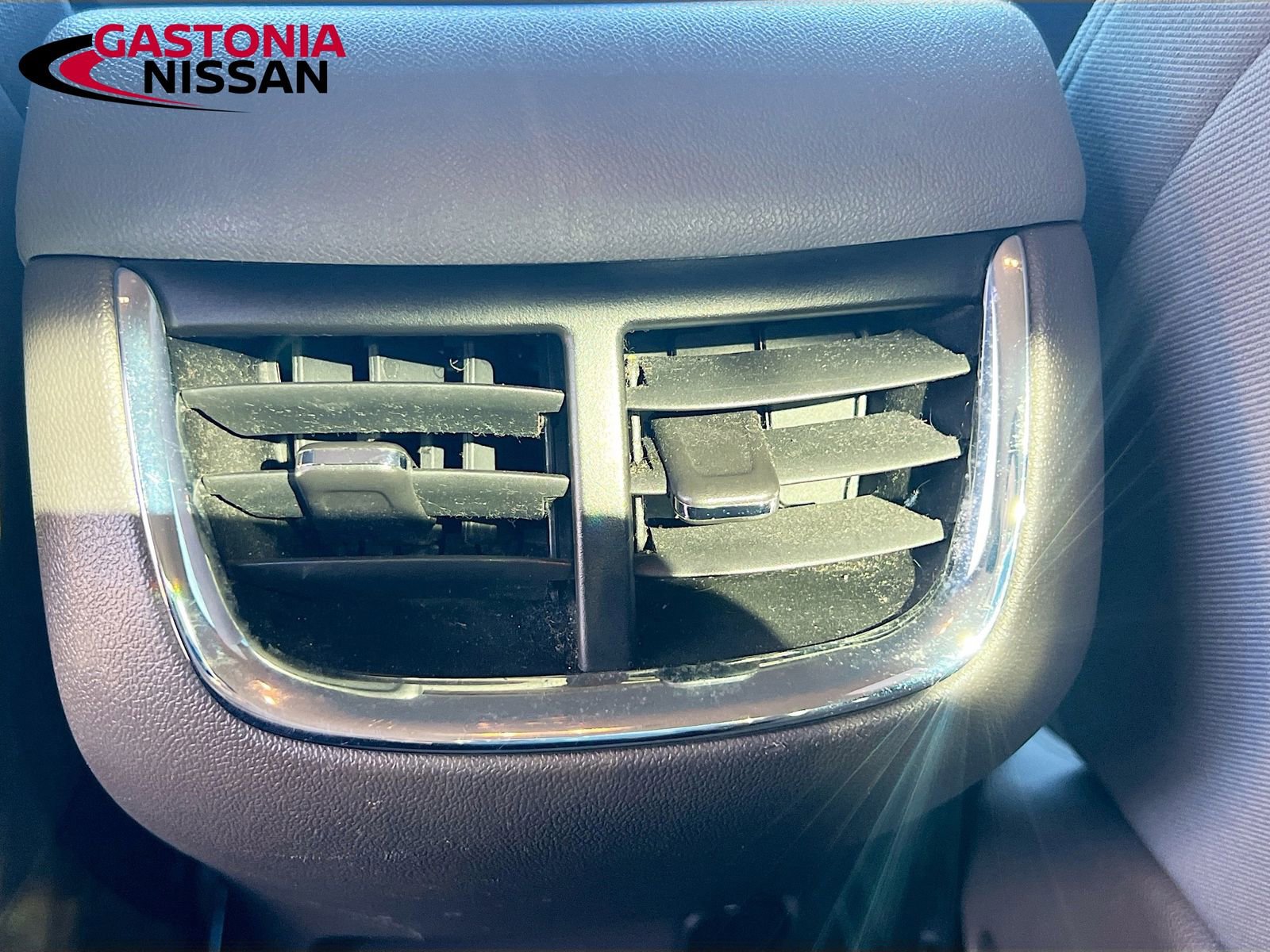 Used 2020 Chevrolet Malibu LT image 33