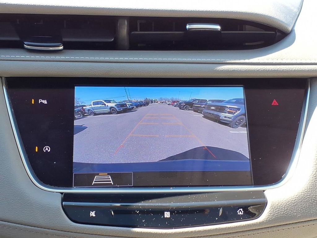 Used 2020 Cadillac XT5 Premium Luxury AWD/4WD image 17