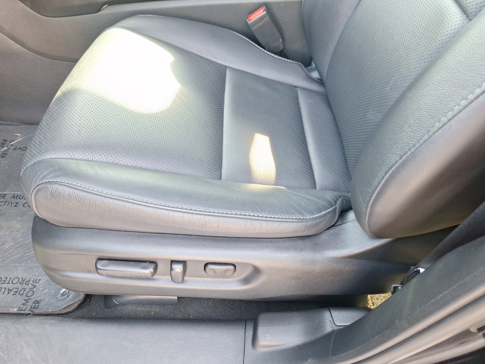 Used 2024 Honda Passport EX-L image 15