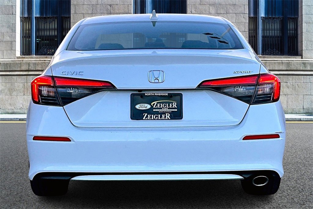 Used 2024 Honda Civic Sport image 4