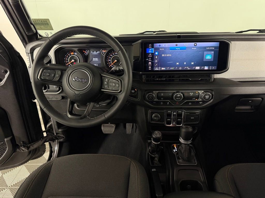 Used 2025 Jeep Wrangler Sport S image 13