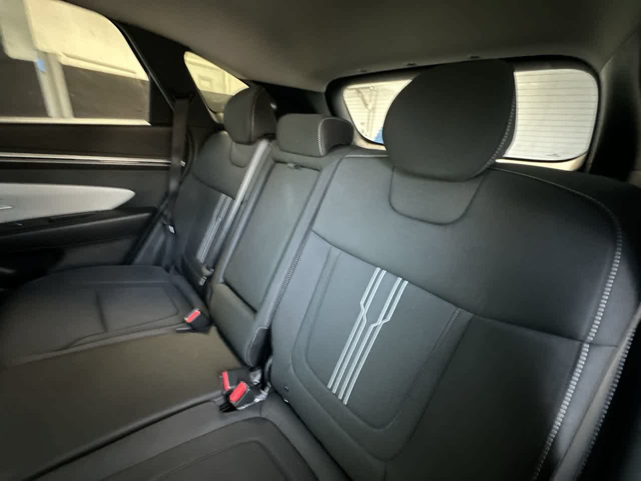 Used 2023 Hyundai Tucson SEL FWD image 22