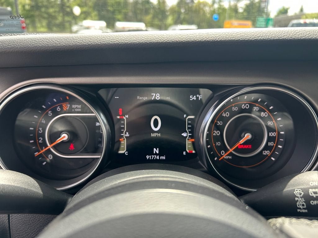 Used 2018 Jeep Wrangler Sport AWD/4WD image 14