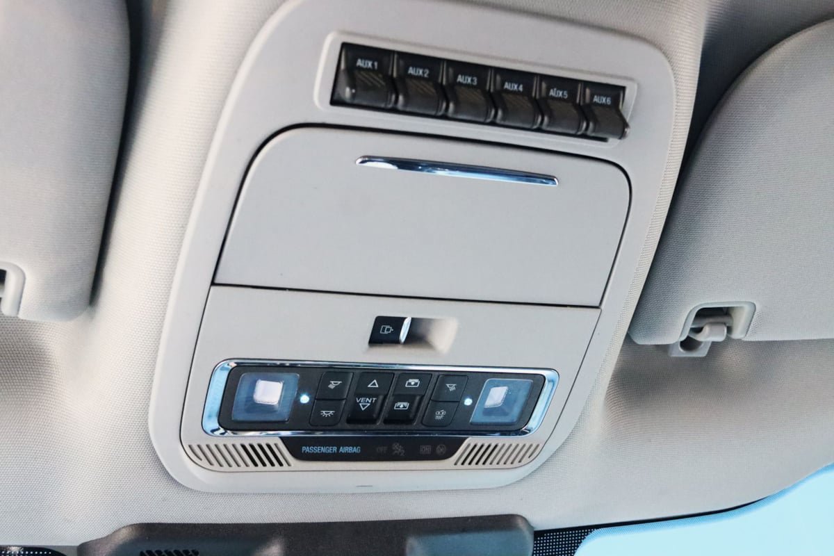 Used 2023 Ford F350 Lariat w/ Lariat Ultimate Package AWD/4WD image 49