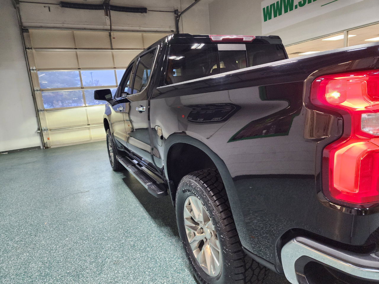 Used 2022 Chevrolet Silverado 1500 LTZ image 10