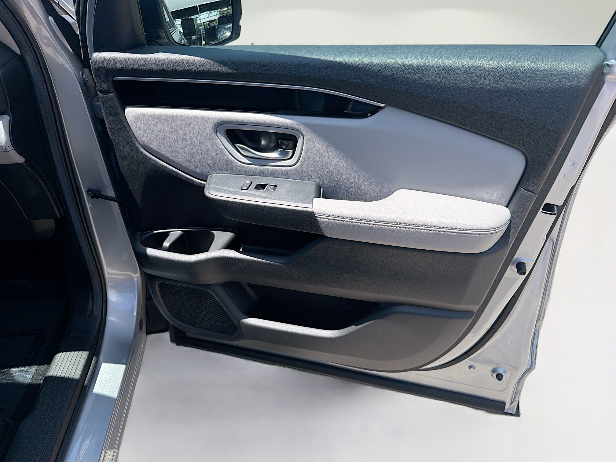 Used 2025 Honda Pilot EX-L image 31
