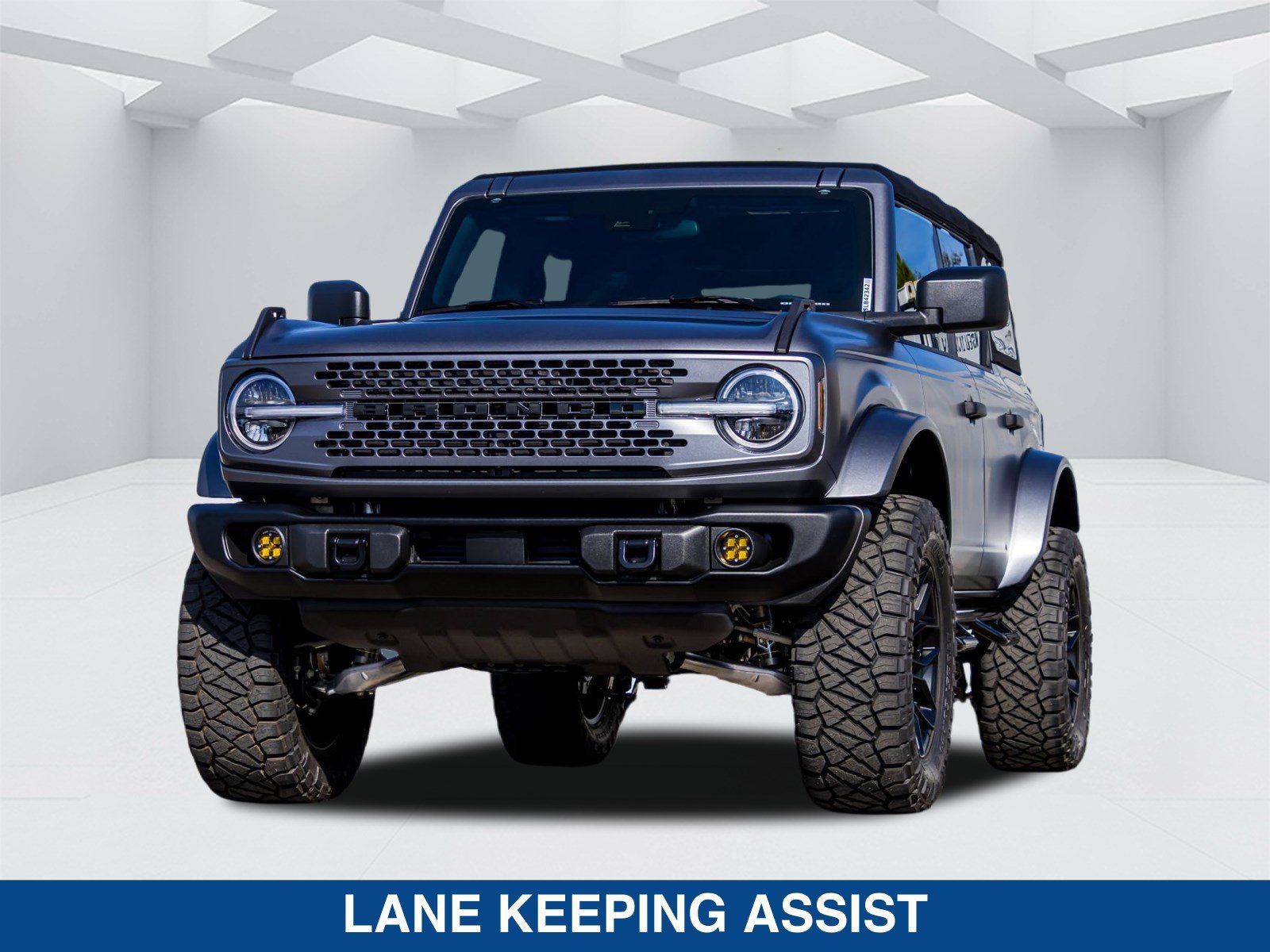 Used 2025 Ford Bronco Badlands AWD/4WD image 8