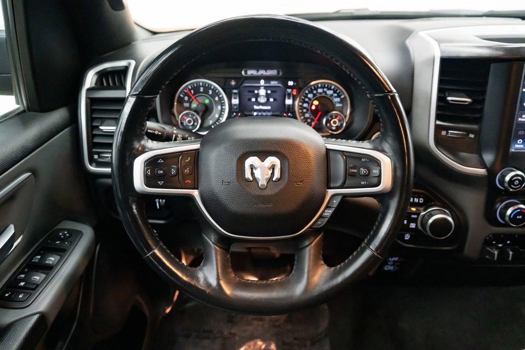 Used 2022 RAM 1500 Big Horn AWD/4WD image 15
