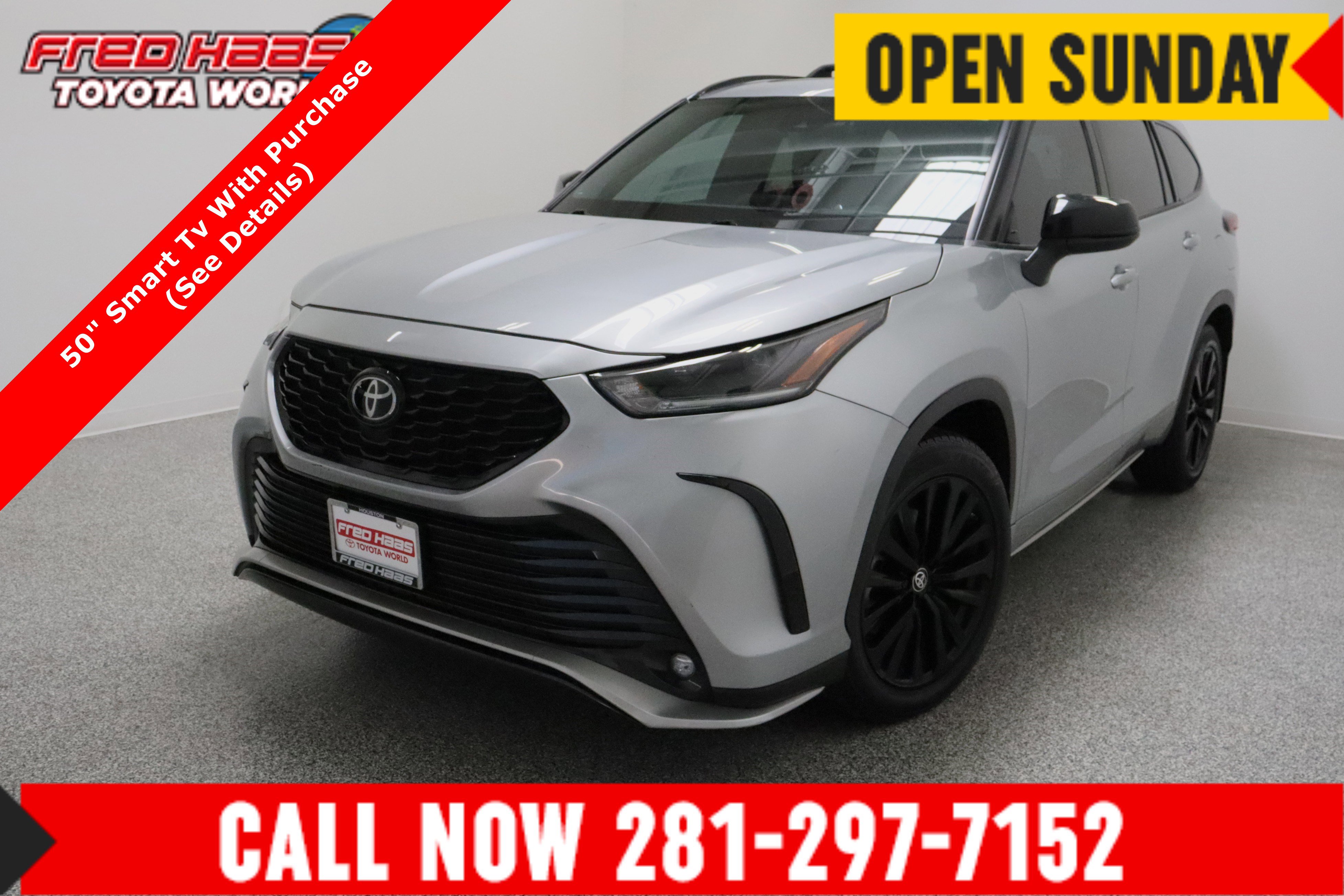 Used 2023 Toyota Highlander XSE image 1