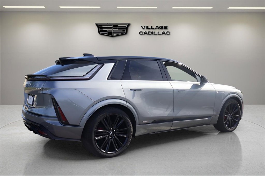 New 2026 Cadillac Lyriq V image 5