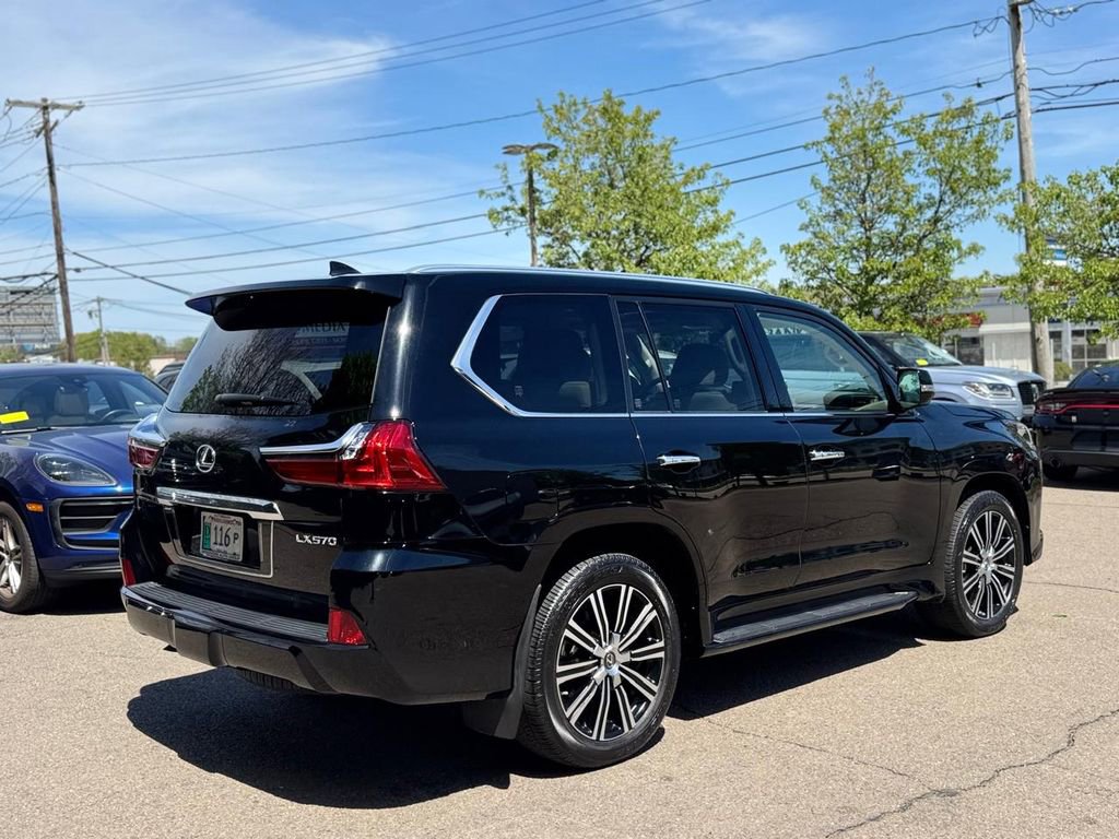 Used 2021 Lexus LX 570 4WD w/ Luxury Package image 6