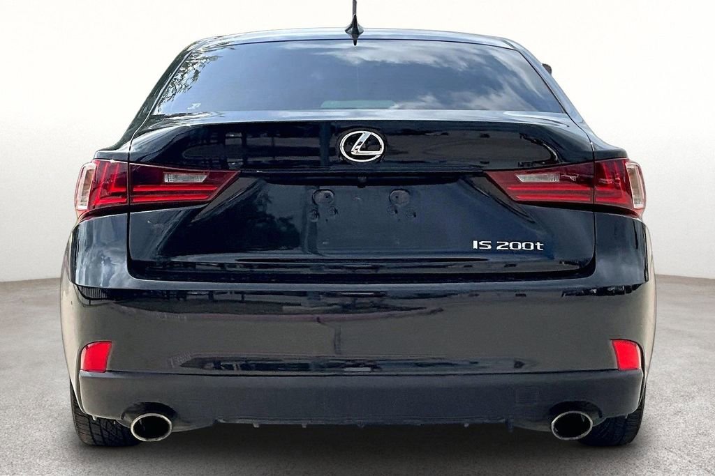 Used 2016 Lexus IS 200t image 6