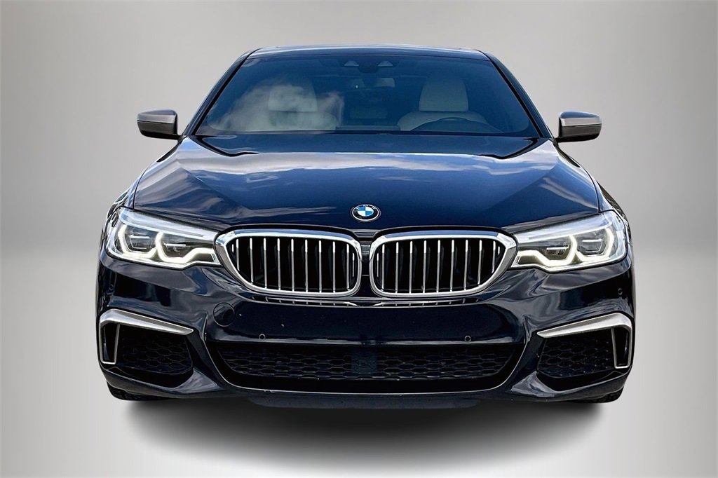 Used 2020 BMW M550i xDrive w/ Executive Package image 3