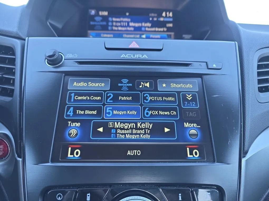 Used 2018 Acura ILX w/ Technology Plus Package FWD image 27