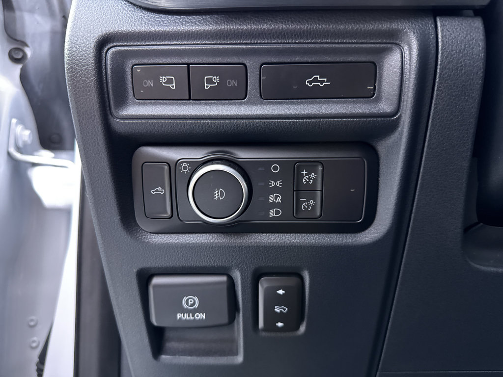 Used 2022 Ford F150 Lariat w/ Equipment Group 502A High AWD/4WD image 30