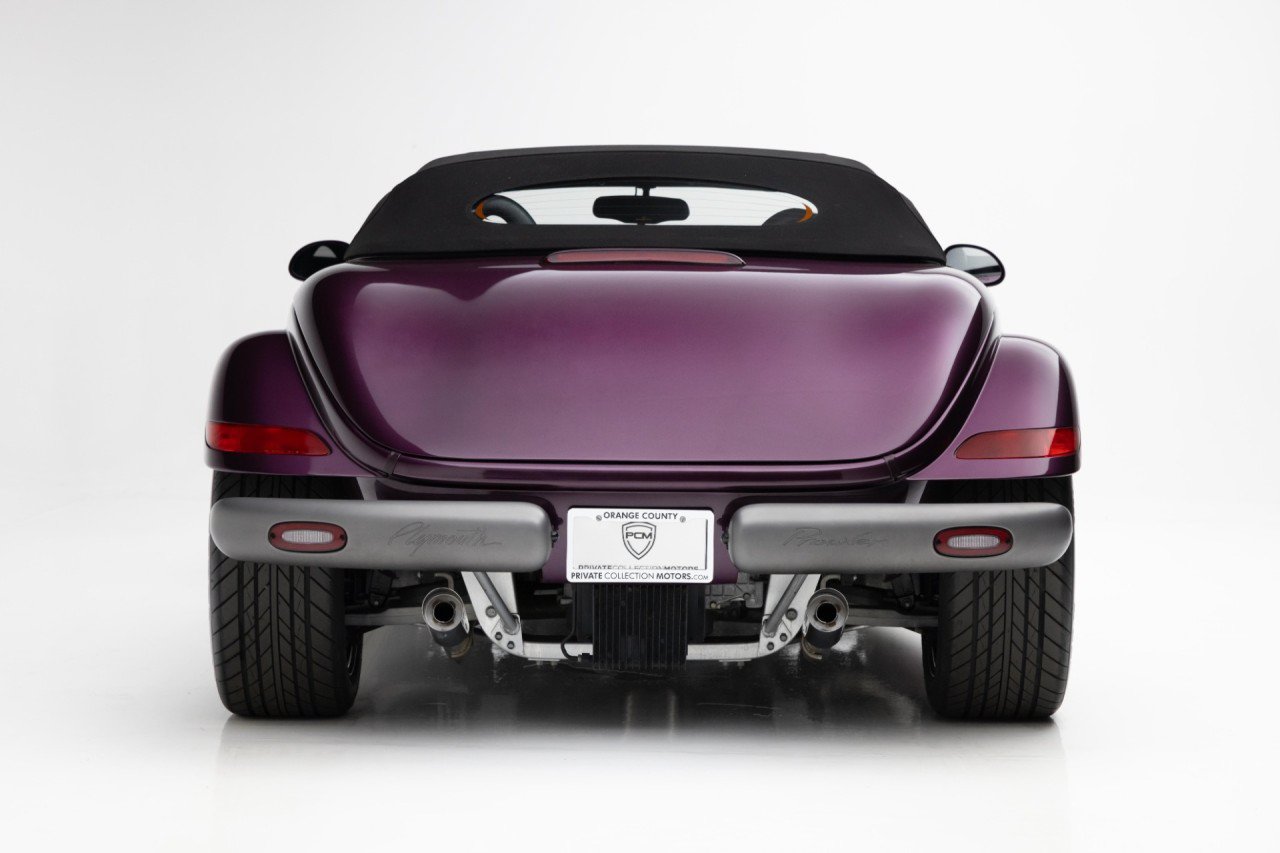 Used 1999 Plymouth Prowler RWD image 23